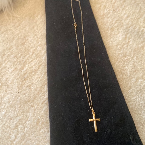 Jewelry - Genuine 18 & 14 karat Gold Necklace & Pendent